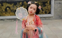 赵薇吻戏床片段大全